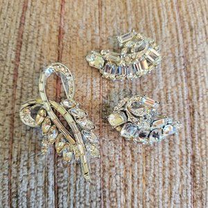 Vintage Baguette & Pear Shape Rhinestone Brooch and Earring Set